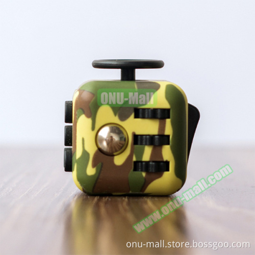 Squeeze Anxiety Anti Stress Camouflage Finger Fidget Spinner Toy